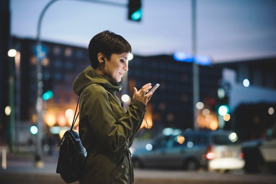 lady on smartphone